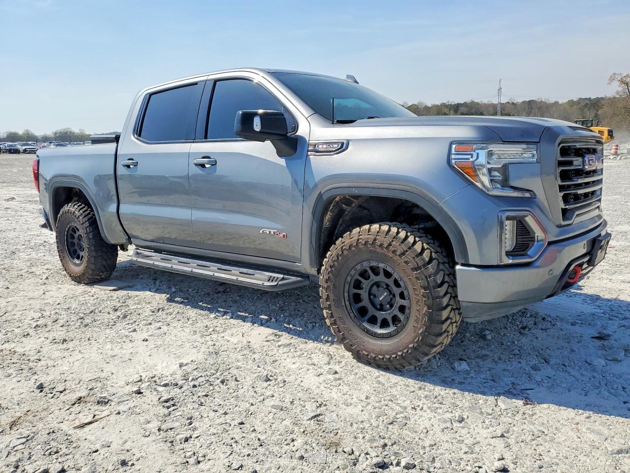 2020 GMC Sierra K1500 At4 - Image 4