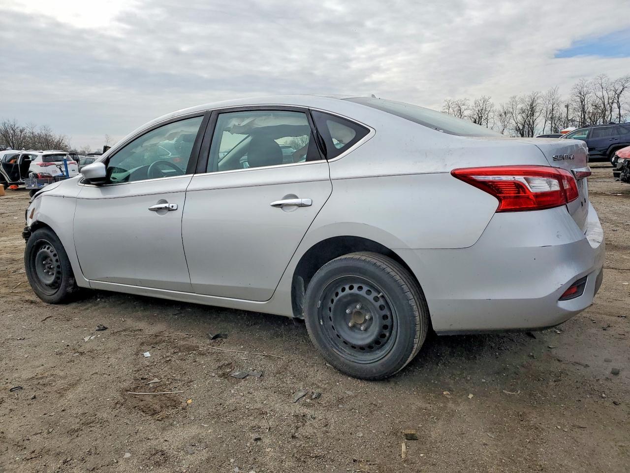 2016 Nissan Sentra Sv - Фото 2