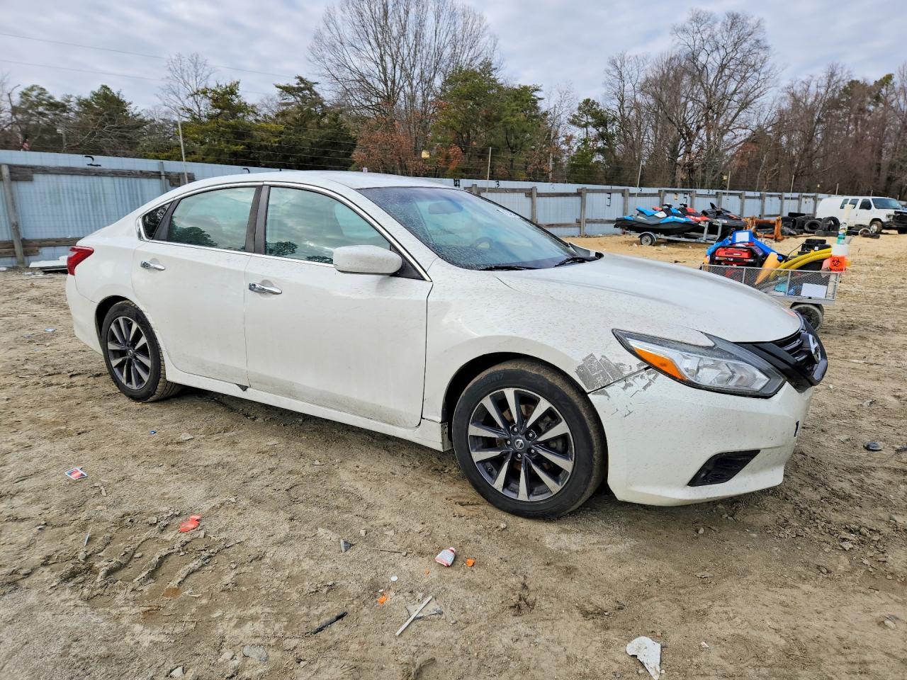 2016 Nissan Altima 2.5 S - Фото 4