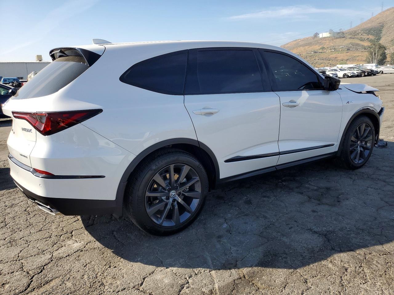 2026 Acura Mdx A-Spec - Image 3