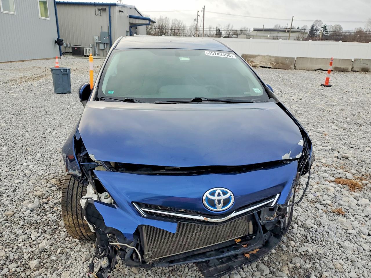 2012 Toyota Prius V Five - Image 5