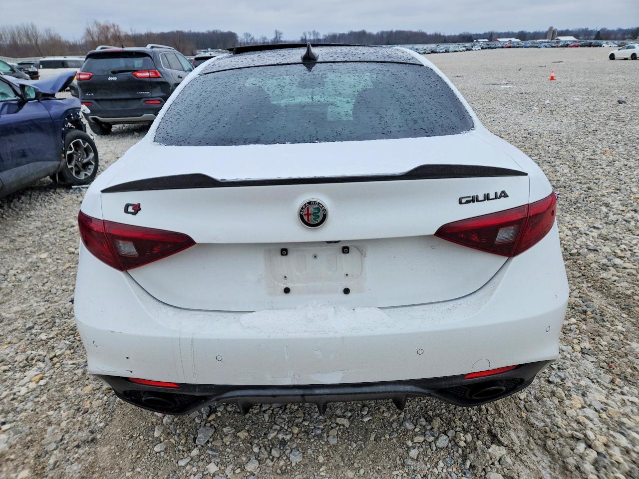 2020 Alfa Romeo Giulia Ti - Image 6