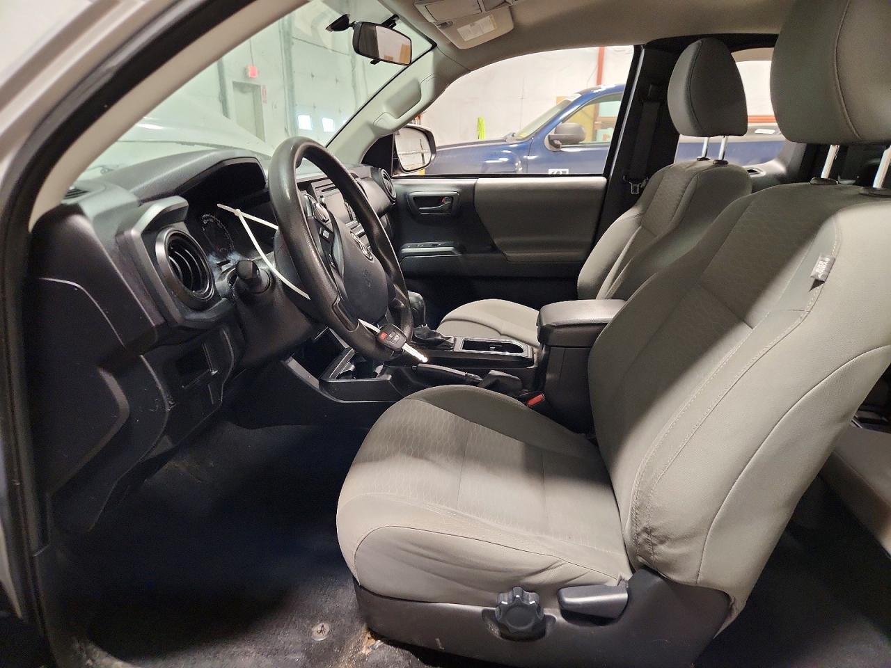 2016 Toyota Tacoma Sr - Фото 7