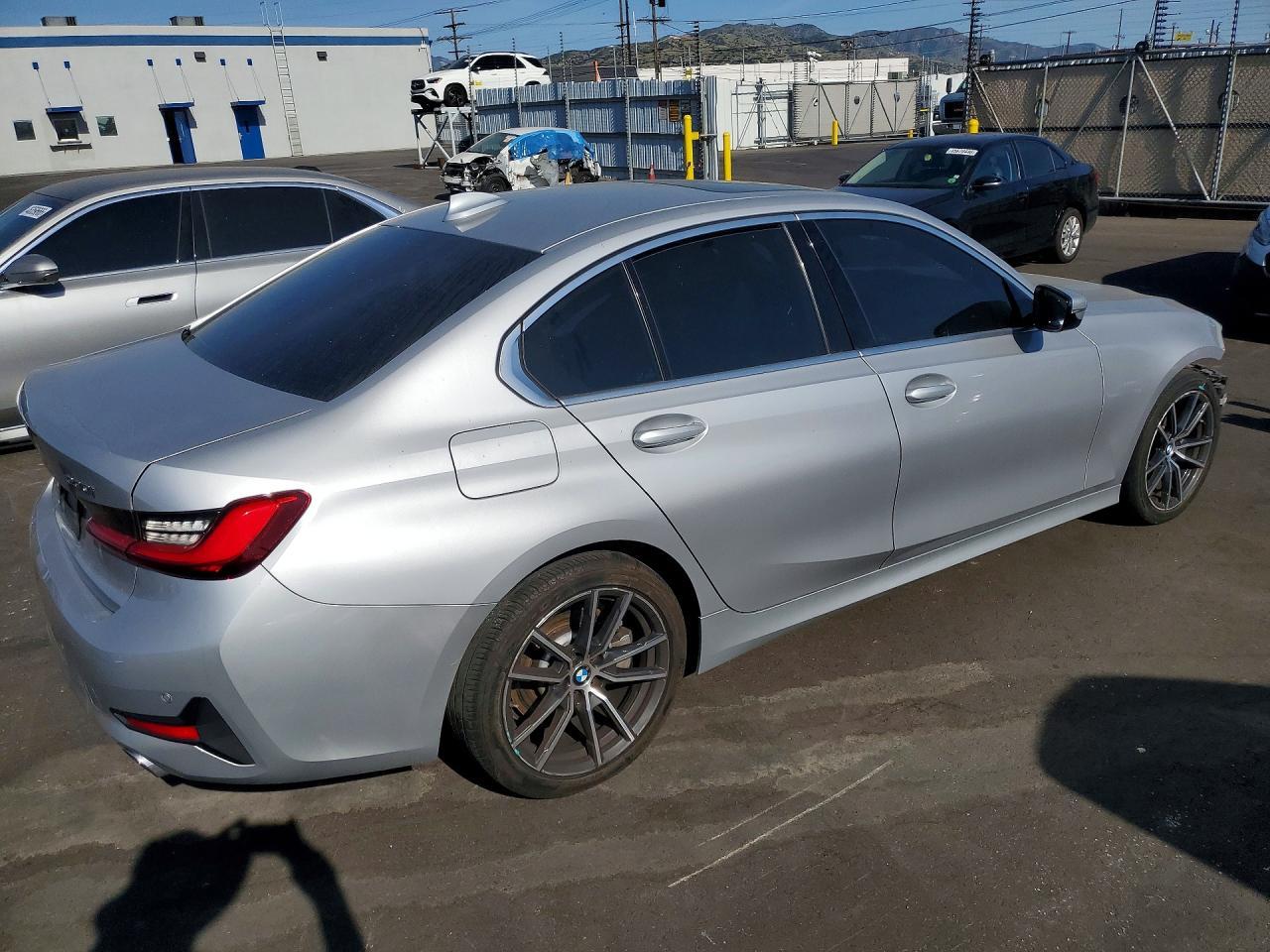 2019 BMW 330I - Image 3