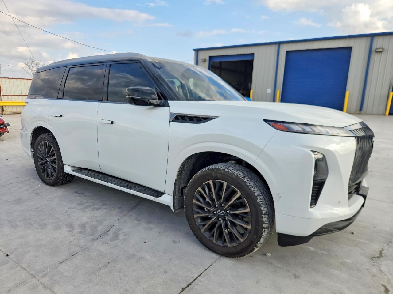 2026 Infiniti Qx80 Autograph - Фото 4