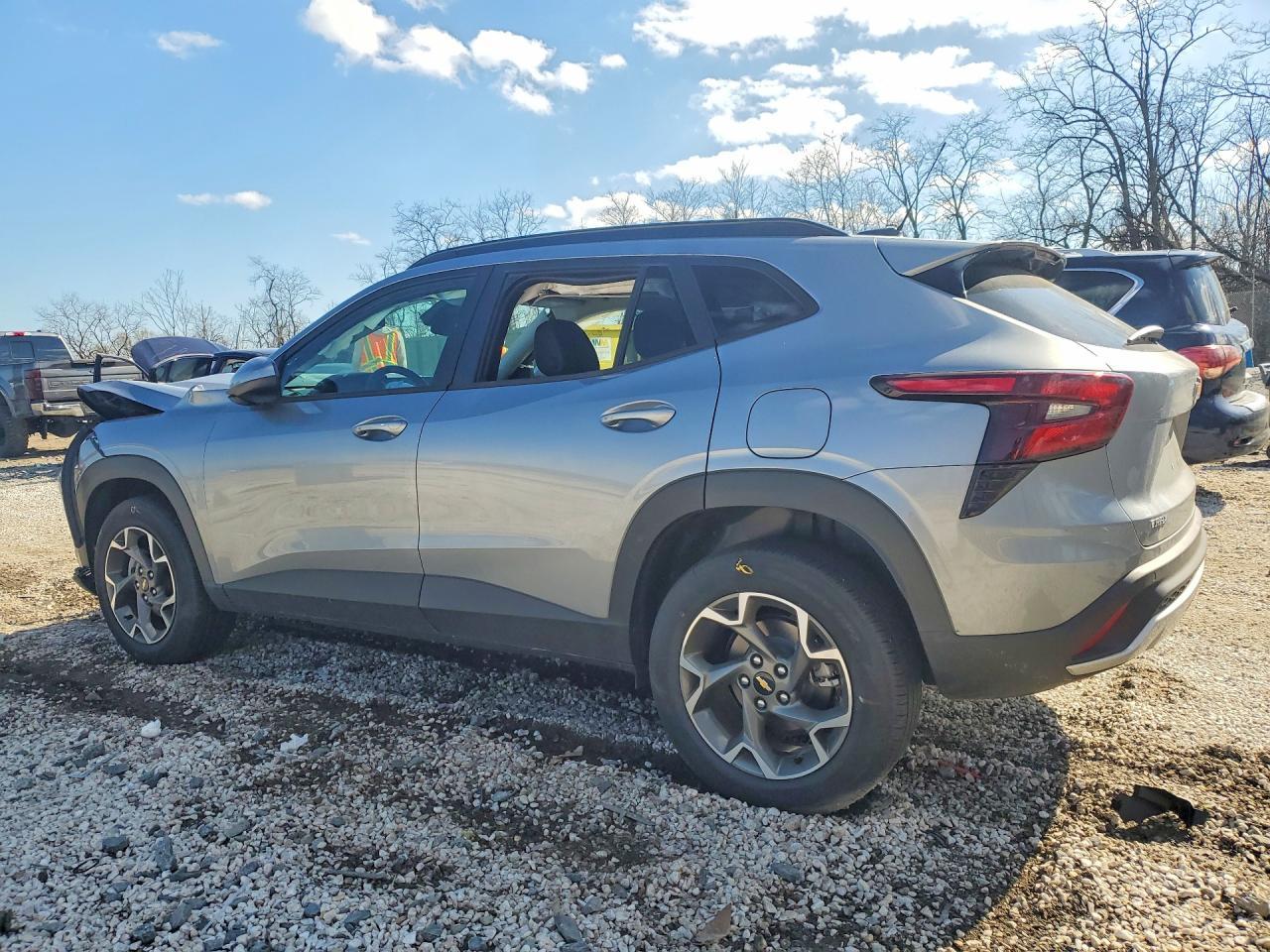 2026 Chevrolet Trax 1Lt - Фото 2