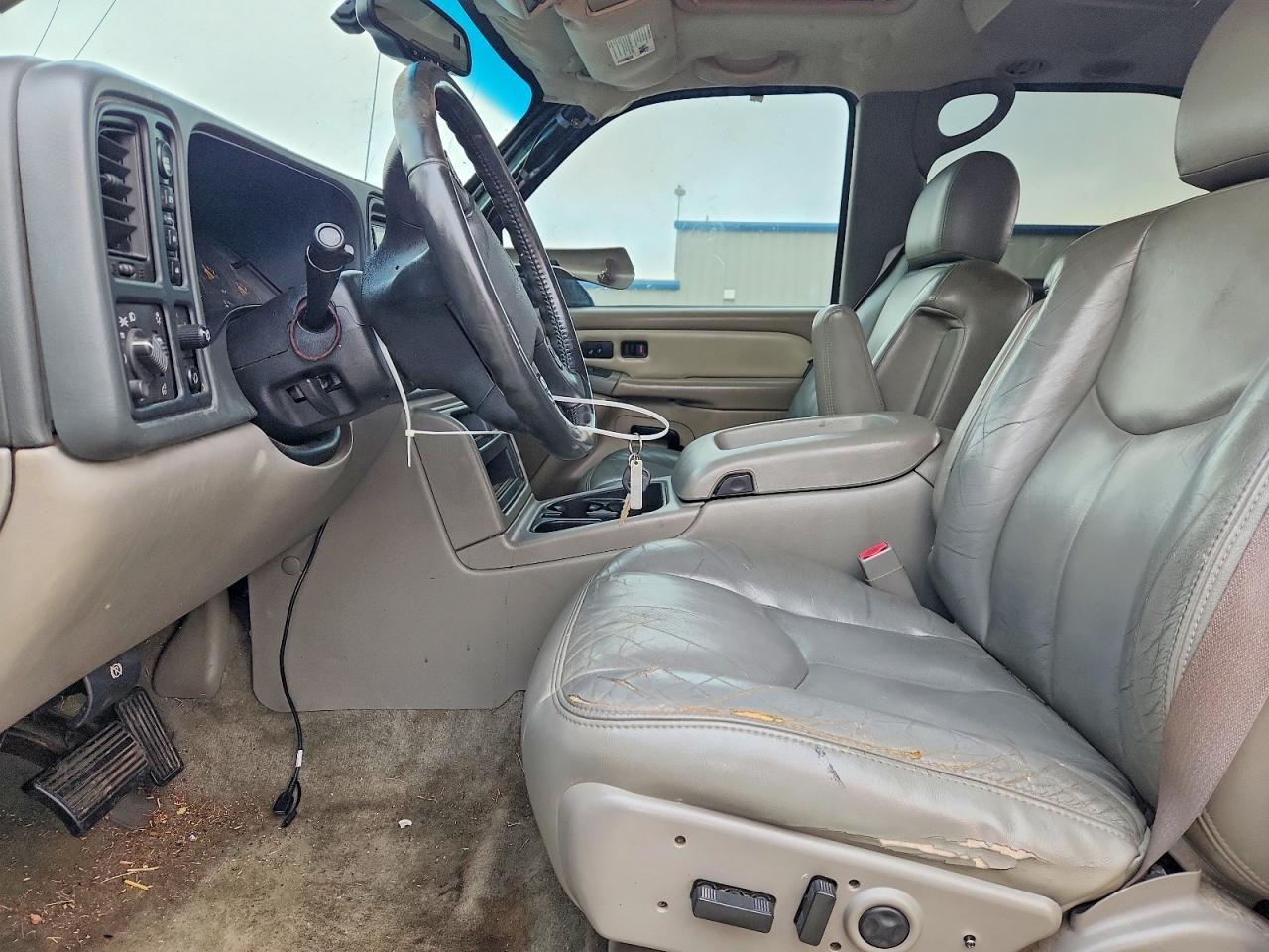 2004 Chevrolet Tahoe K1500 - Фото 7
