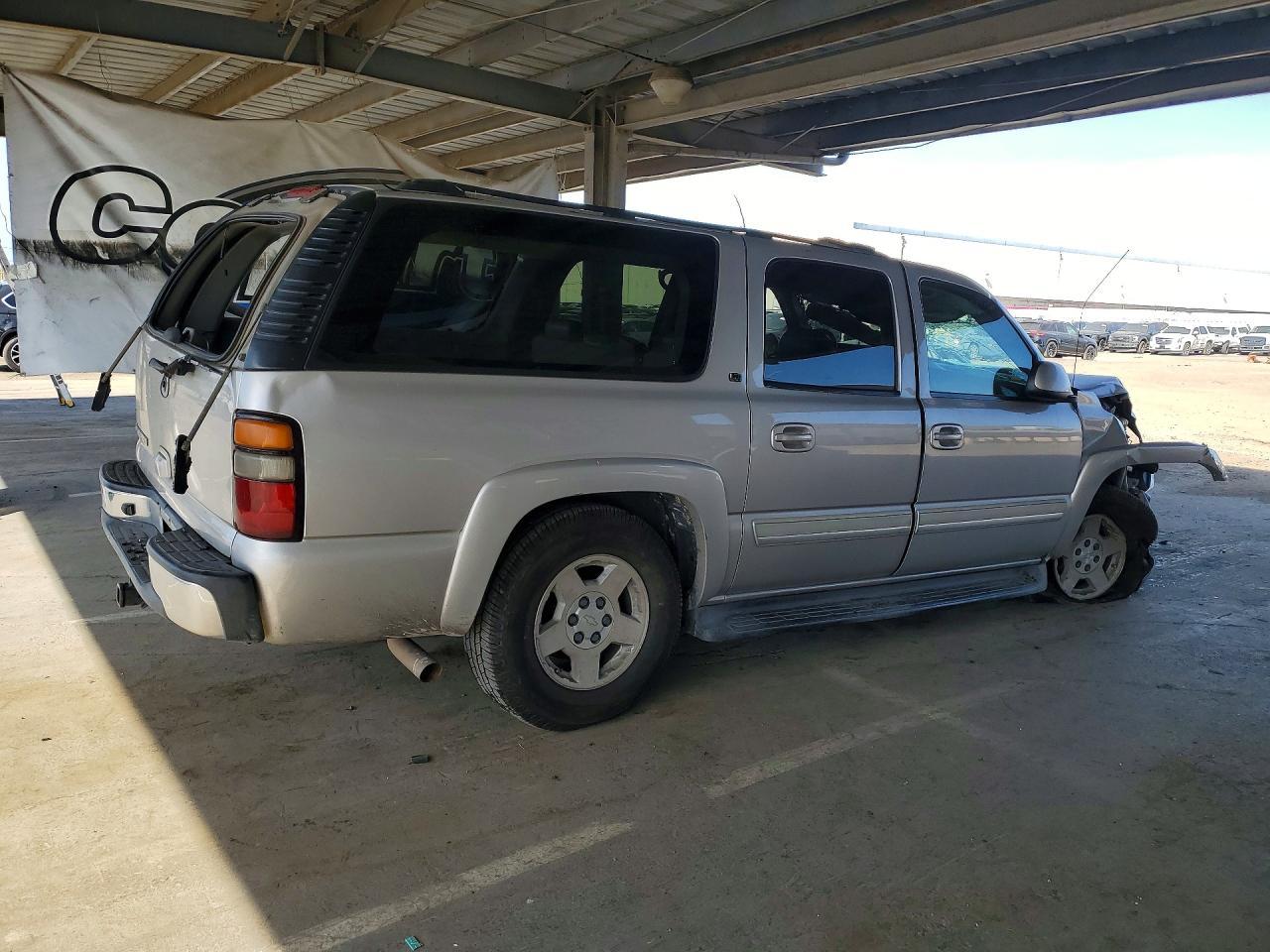 2006 Chevrolet Suburban K1500 - Фото 3