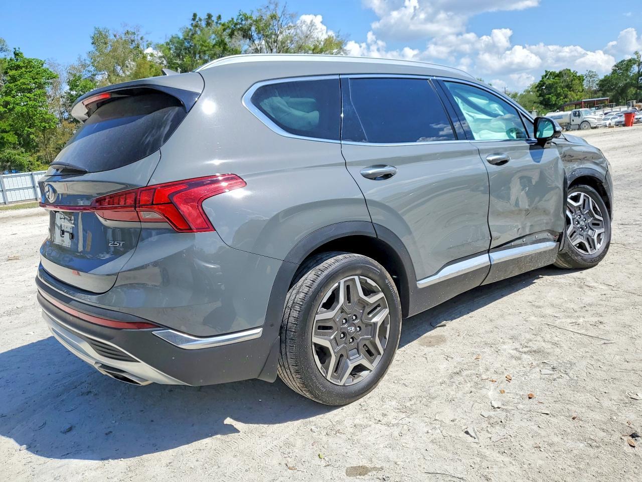 2022 Hyundai Santa Fe Limited - Image 3