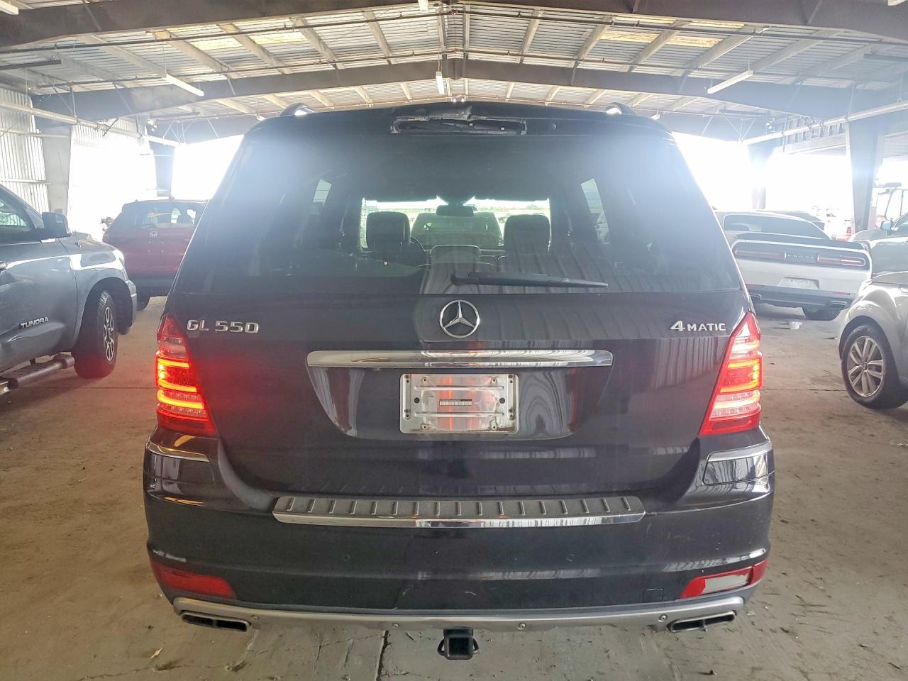 2010 Mercedes-Benz Gl 550 4Matic - Image 6