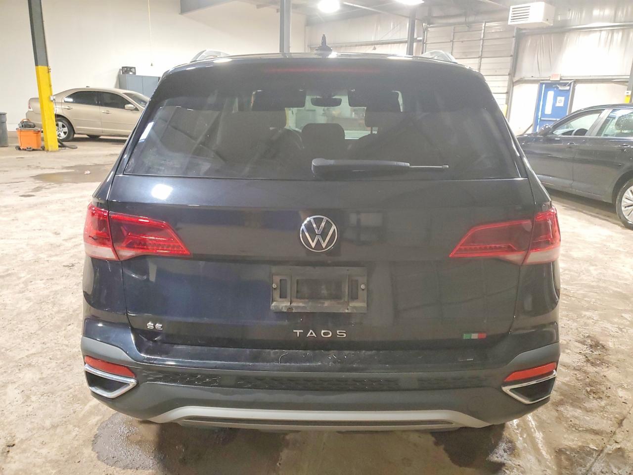 2023 Volkswagen Taos Se - Image 6
