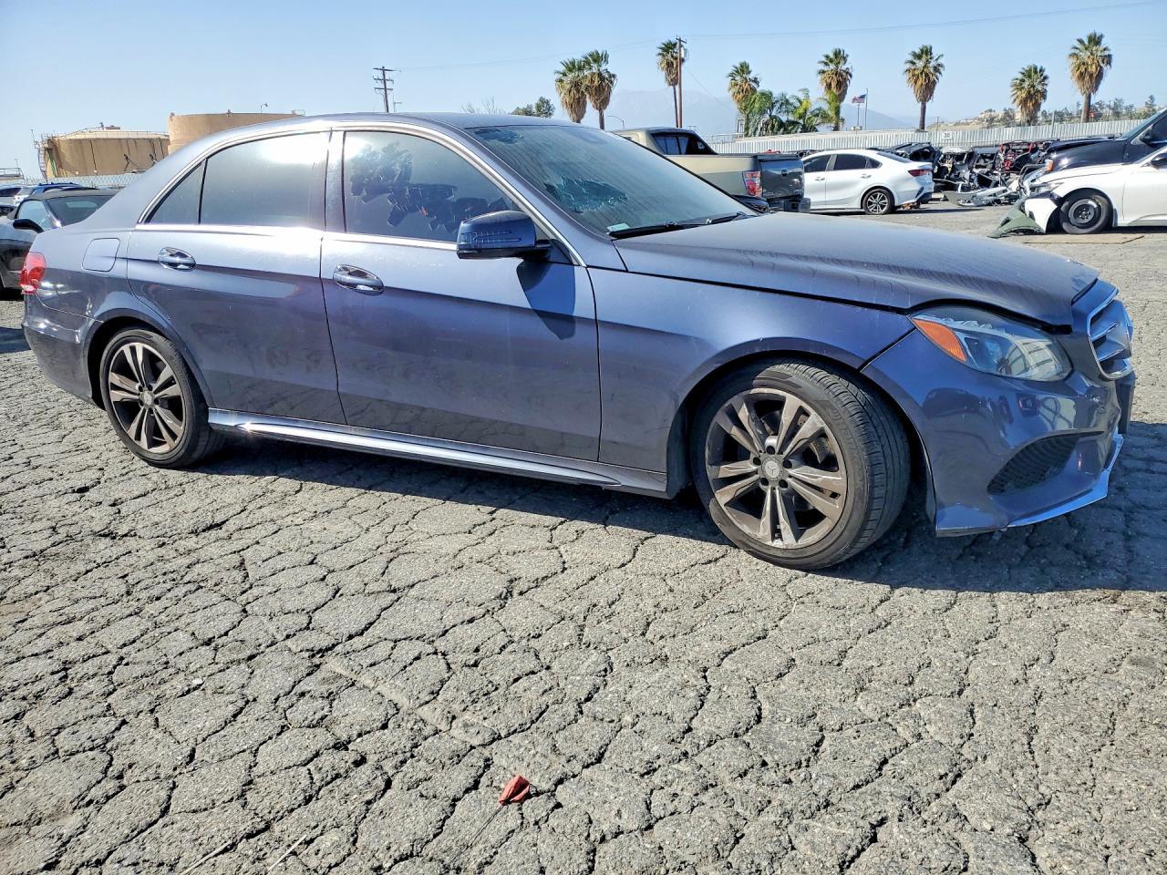 2014 Mercedes-Benz E 350 4Matic - Фото 4