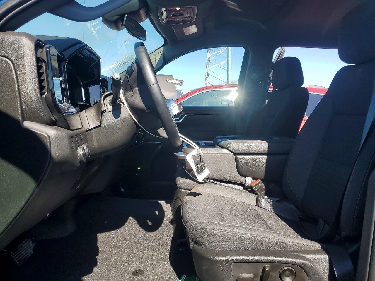 2023 Chevrolet Silverado K1500 Lt - Фото 7