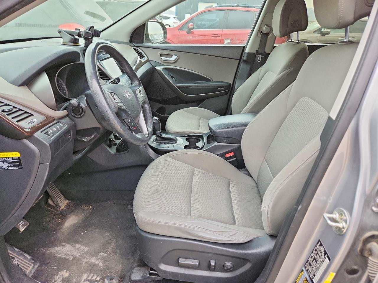 2018 Hyundai Santa Fe Se - Image 7