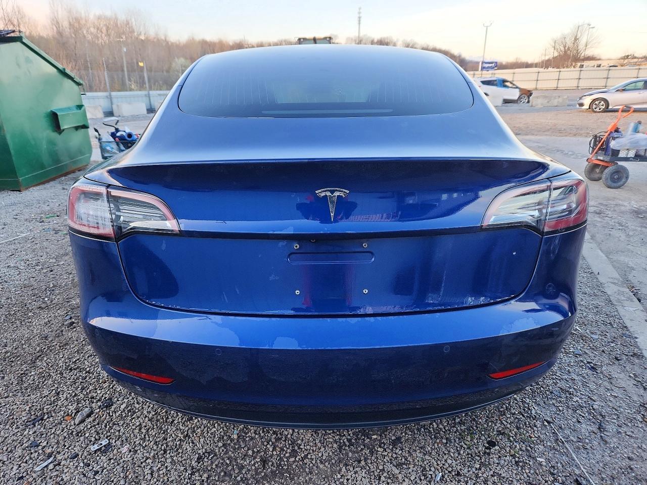 2018 Tesla Model 3 - Image 6