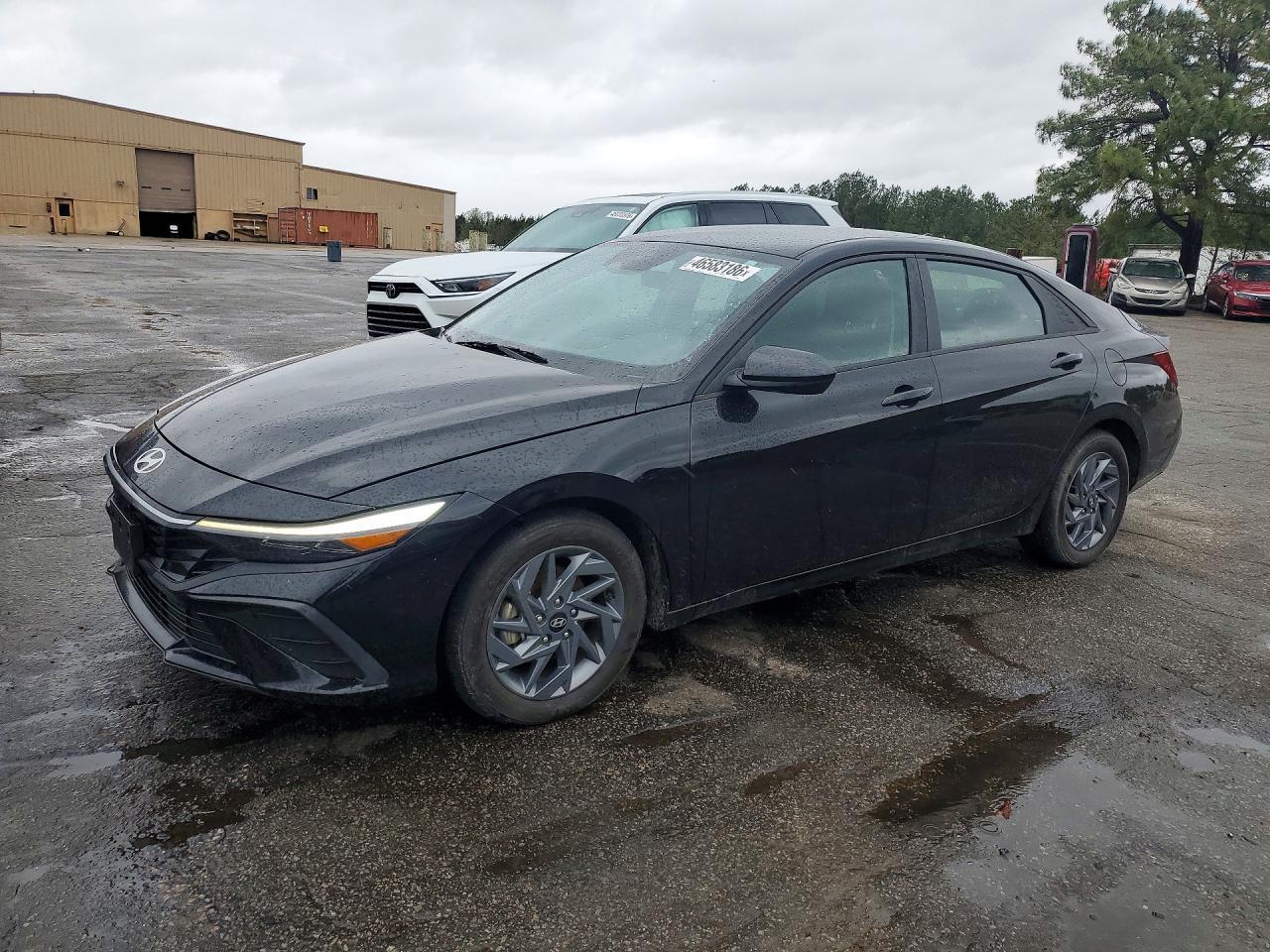 2024 Hyundai Elantra Hybrid Blue