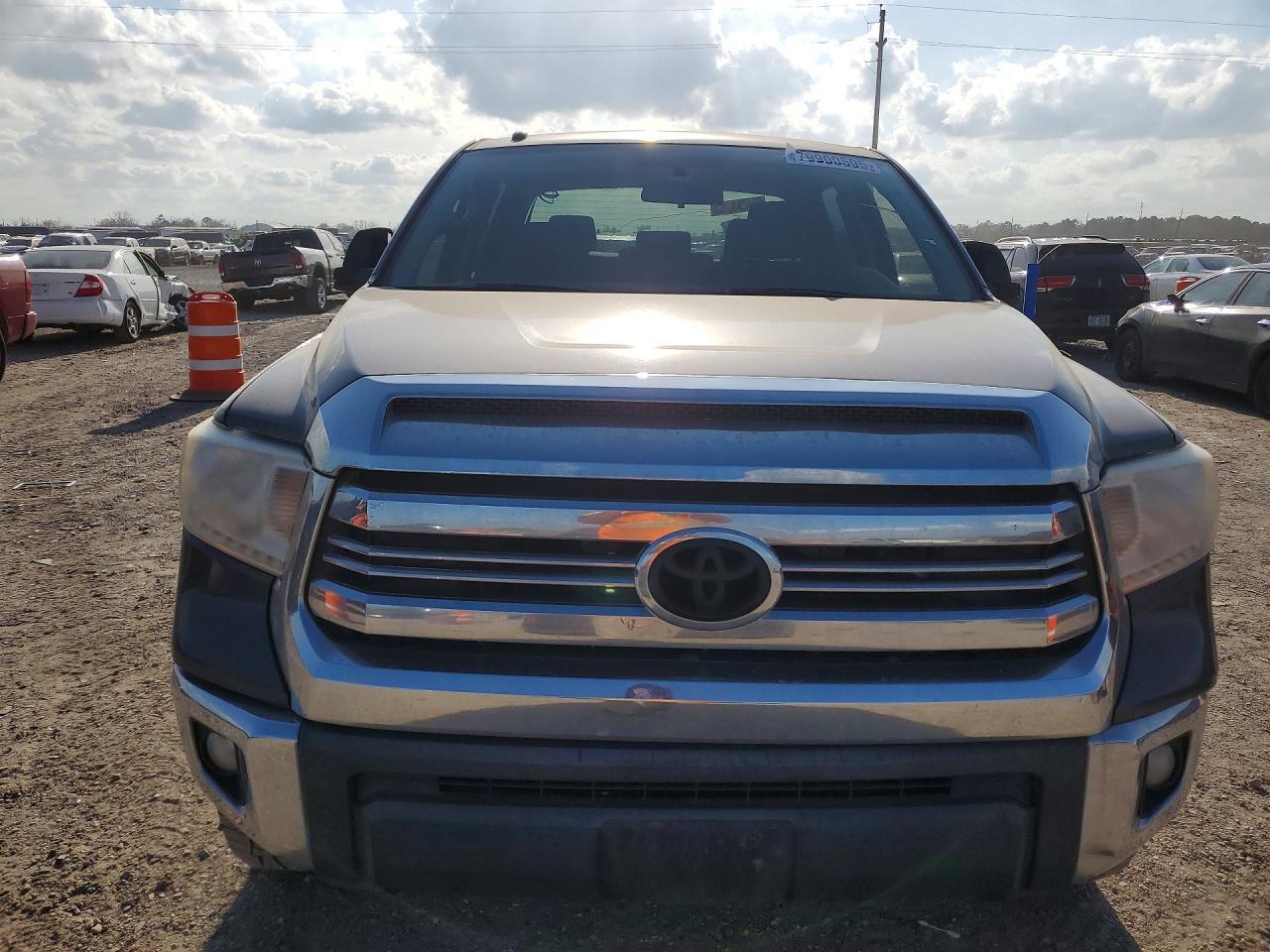 2017 Toyota Tundra Sr5 4.6L V8 - Фото 5