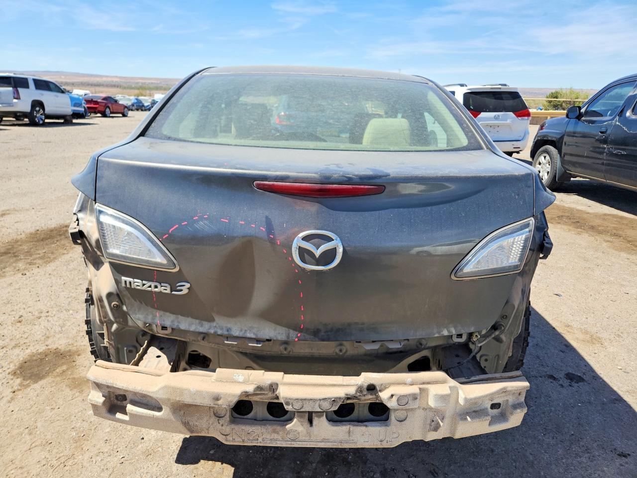 2012 Mazda 3 I - Image 6