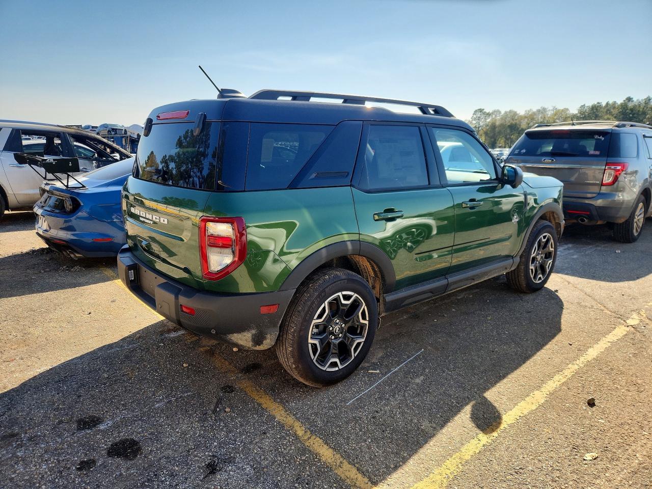 2025 Ford Bronco - Фото 3