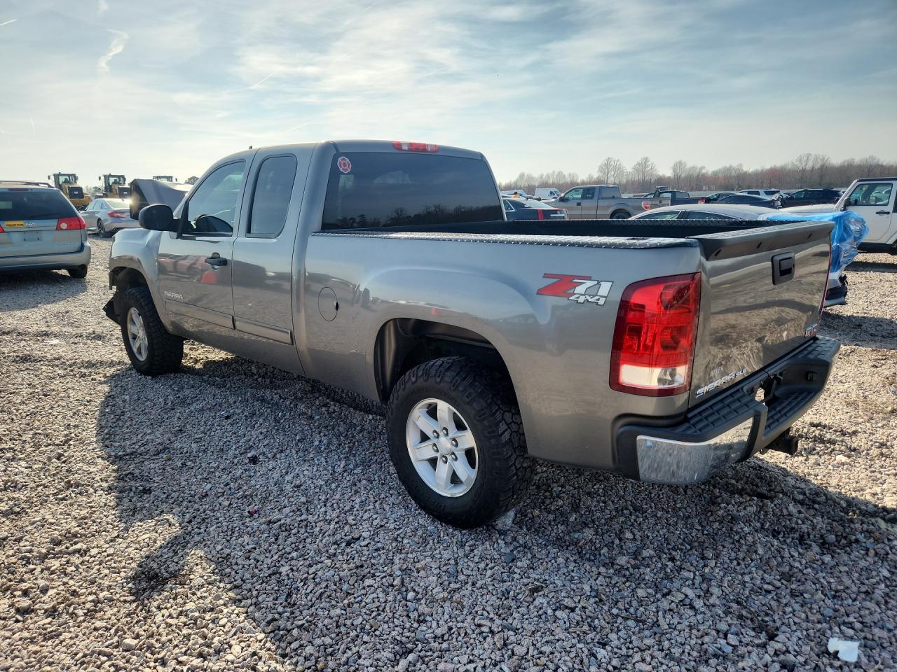 2013 GMC Sierra K1500 Sle - Image 2