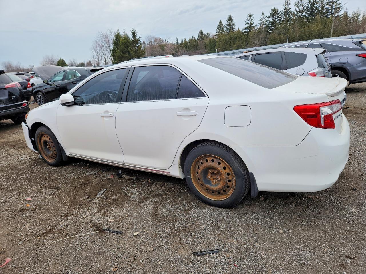 2012 Toyota Camry L - Image 2