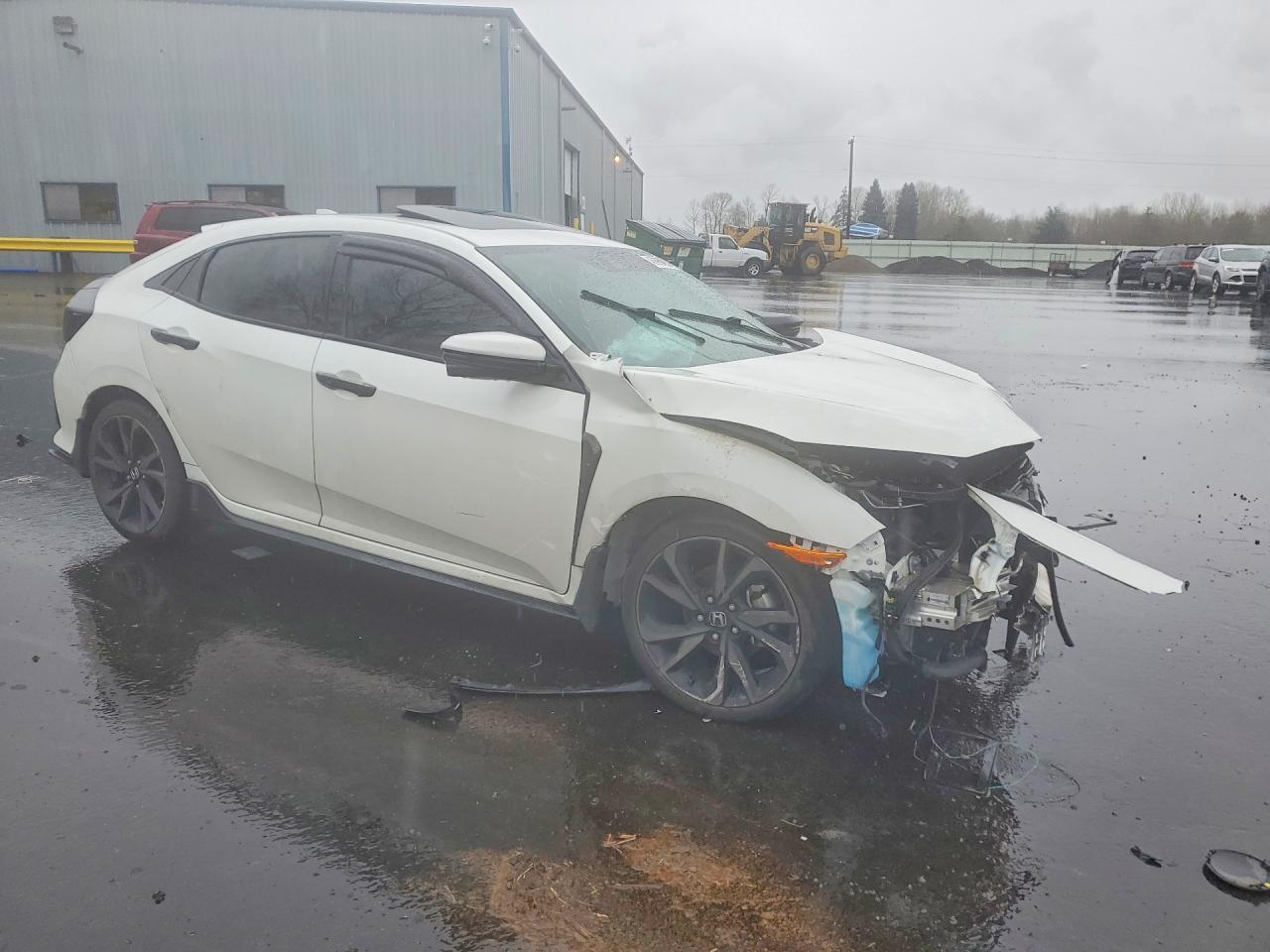 2019 Honda Civic Sport Touring - Фото 4