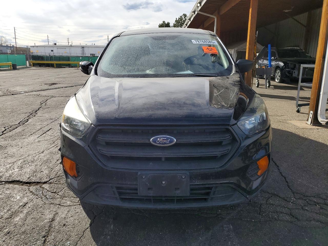 2019 Ford Escape S - Image 5