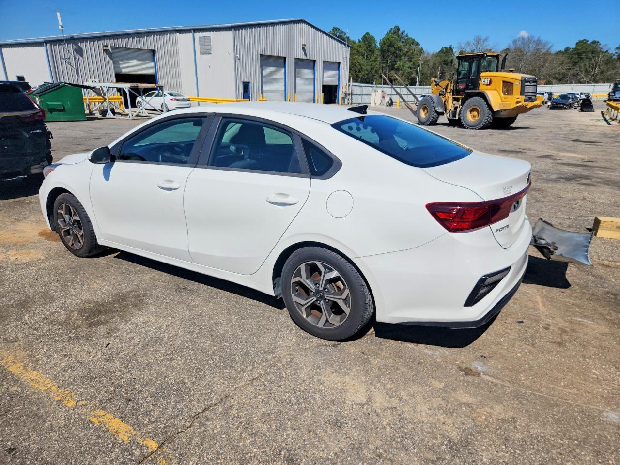 2019 Kia Forte Lxs - Фото 2