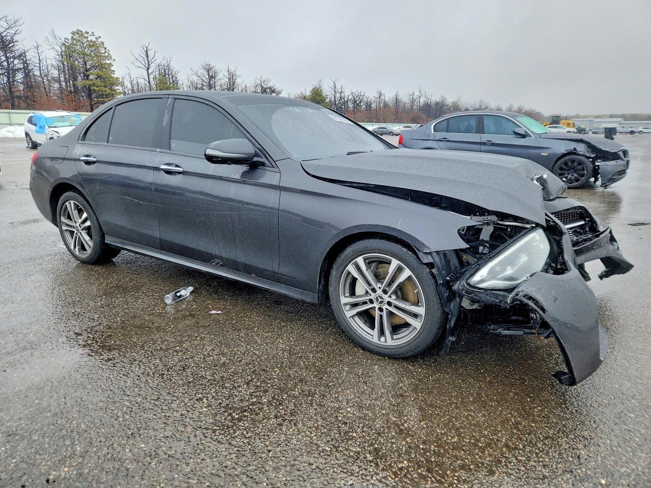 2021 Mercedes-Benz E 350 4Matic - Фото 4