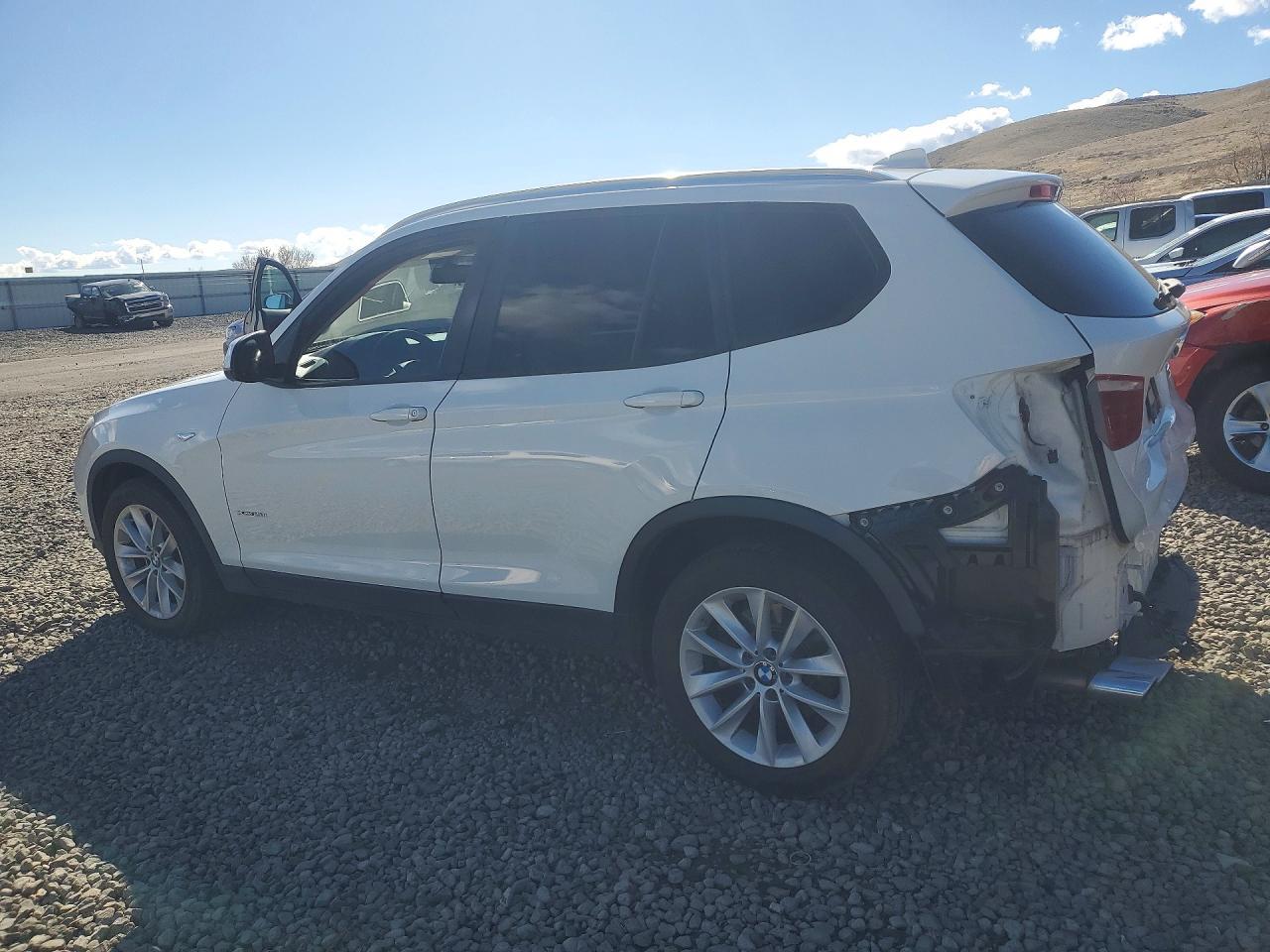 2017 BMW X3 xDrive28I - Image 2