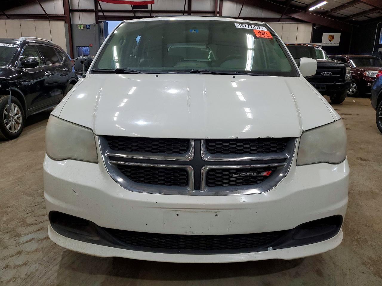 2013 Dodge Grand Caravan Sxt - Image 5