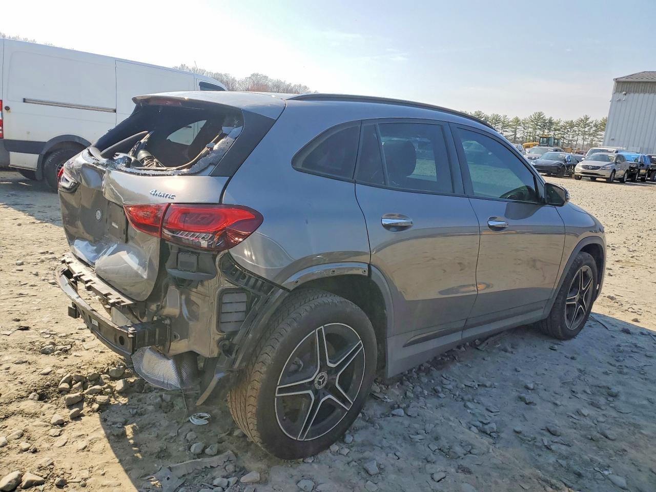 2022 Mercedes-Benz Gla 250 4Matic - Фото 3