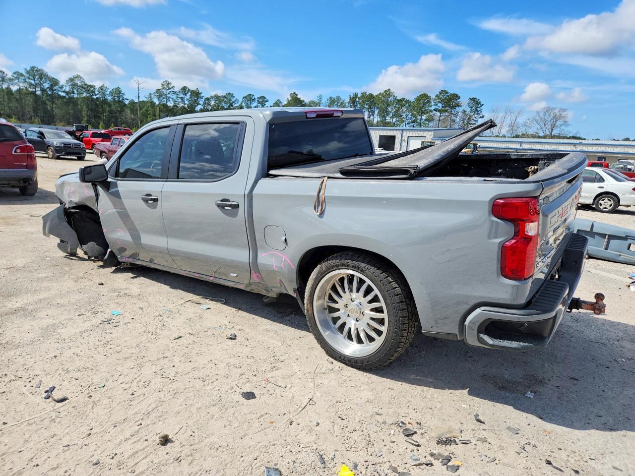 2024 Chevrolet Silverado C1500 Custom - Фото 2