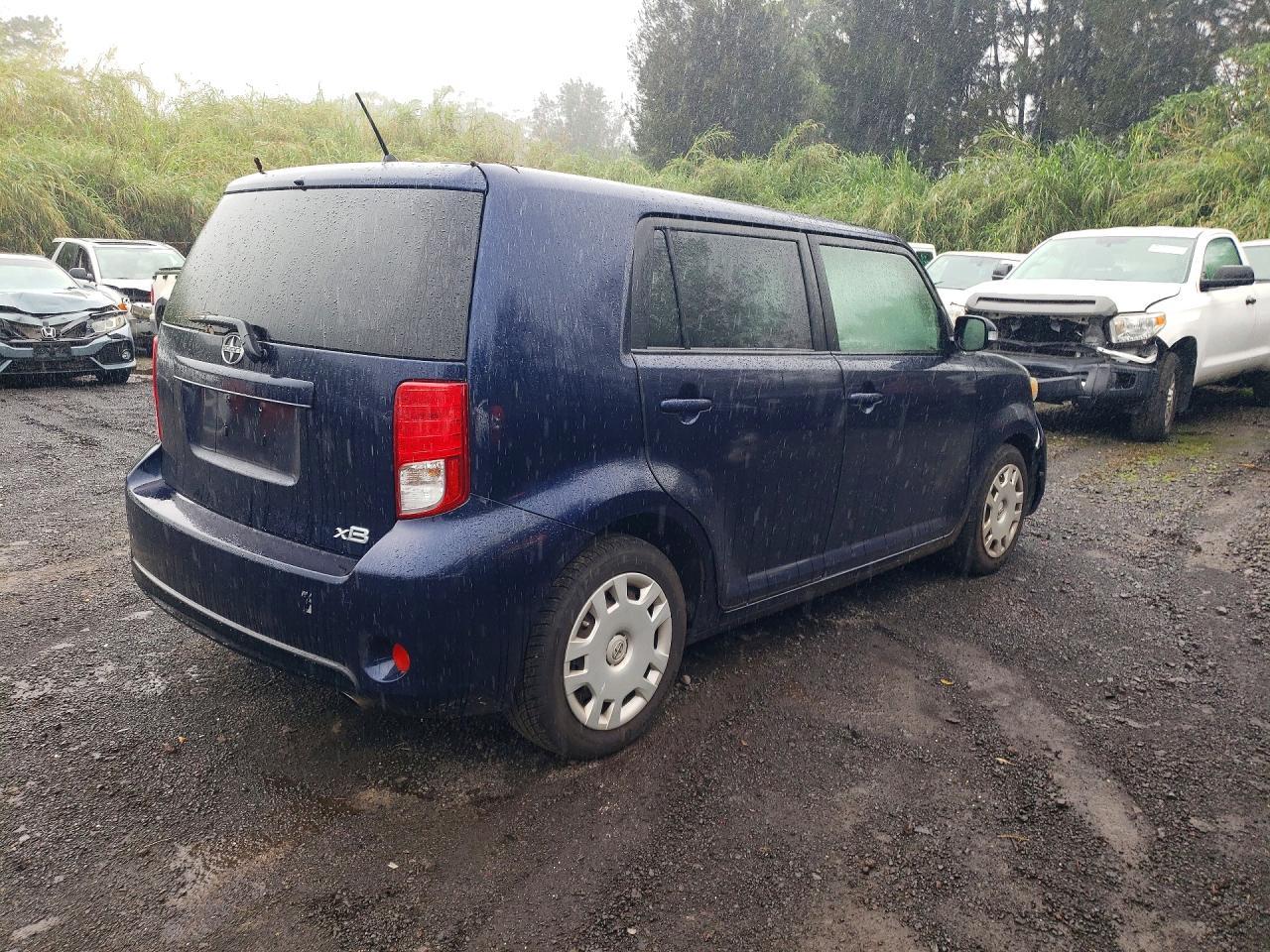 2015 Scion Xb Base - Фото 3