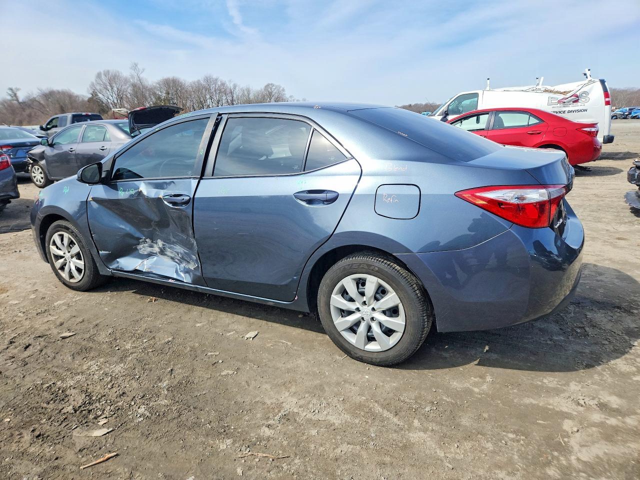 2016 Toyota Corolla Le - Фото 2