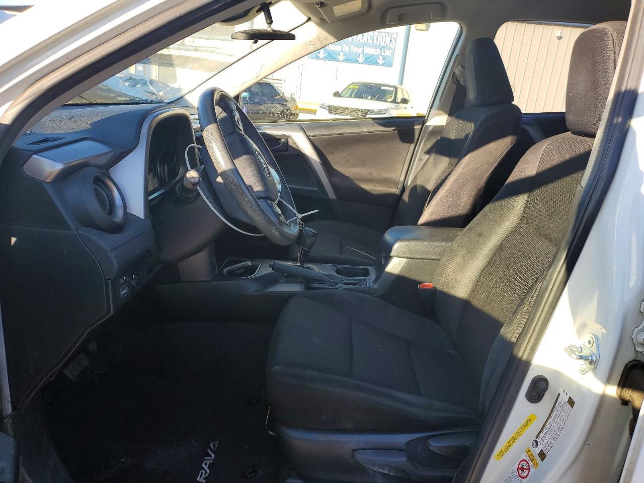 2017 Toyota Rav4 Le - Image 7