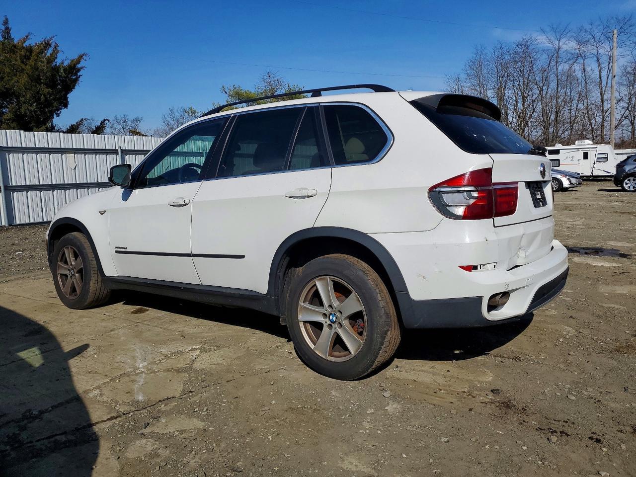 2013 BMW X5 xDrive35D - Фото 2