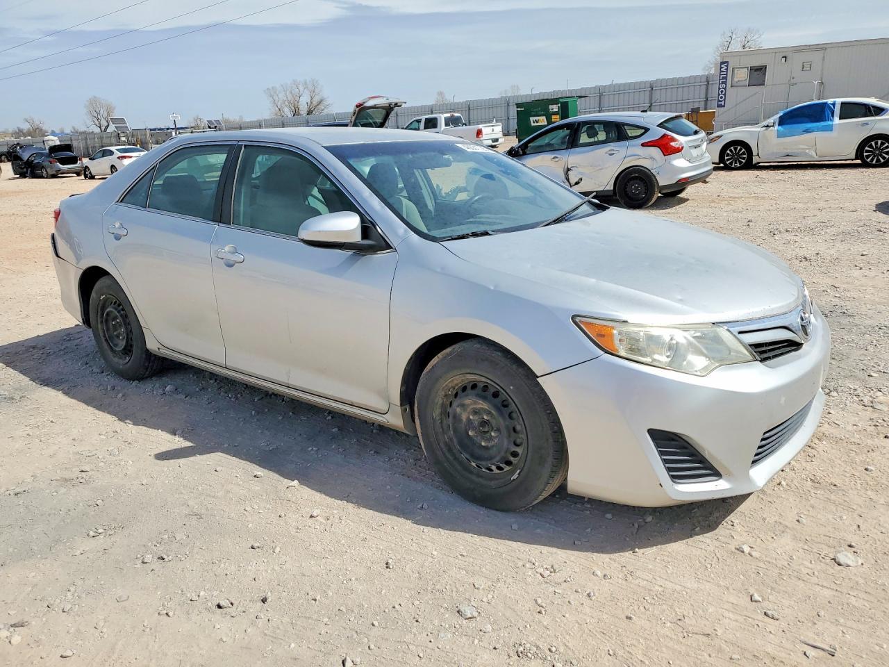 2012 Toyota Camry Le - Фото 4