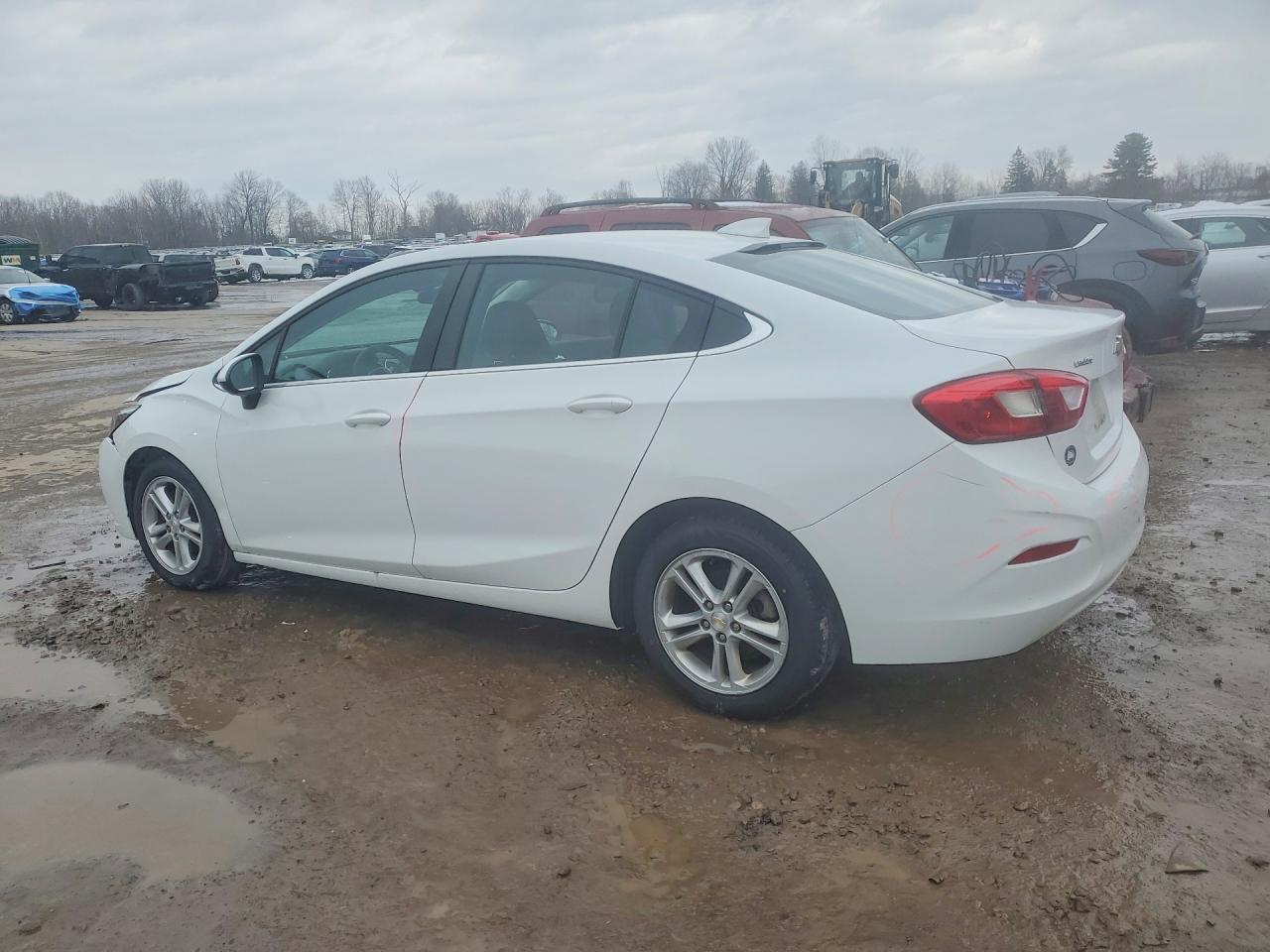 2018 Chevrolet Cruze Lt - Фото 2