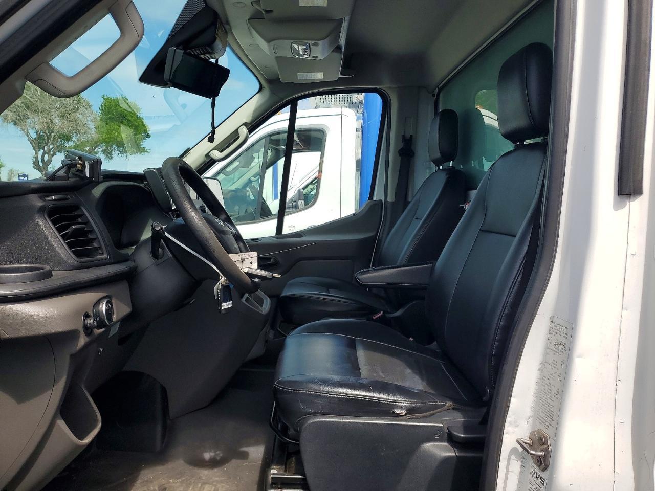 2020 Ford Transit Refrigerated Box Truck - Фото 7