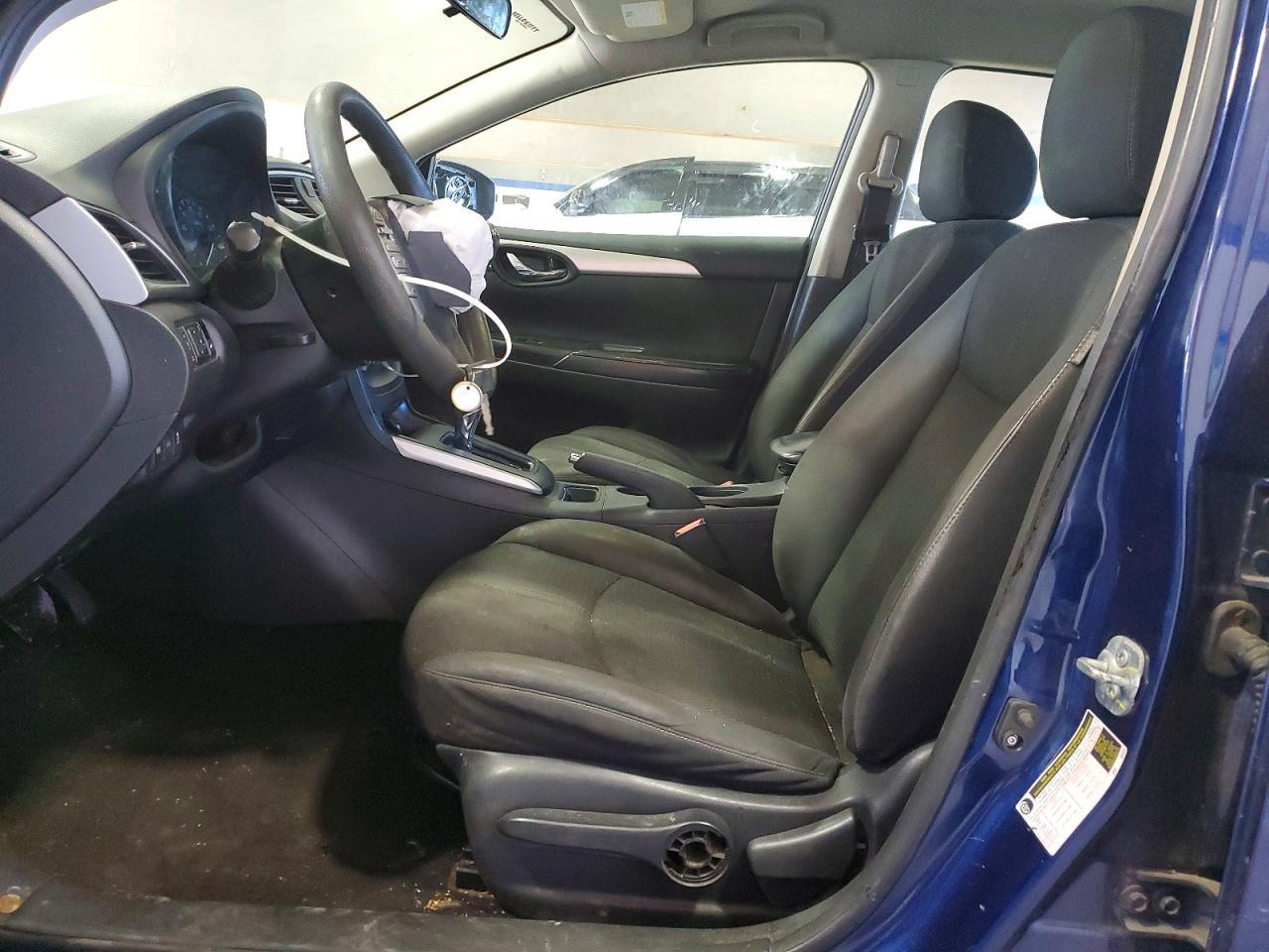 2016 Nissan Sentra S - Фото 7