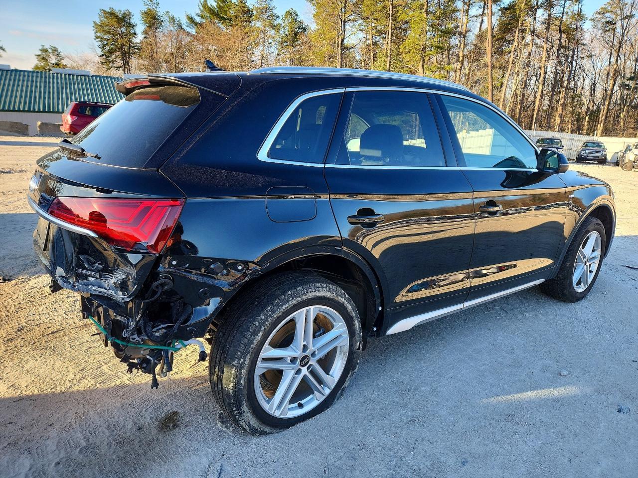 2024 Audi Q5 E Premium 55 - Фото 3