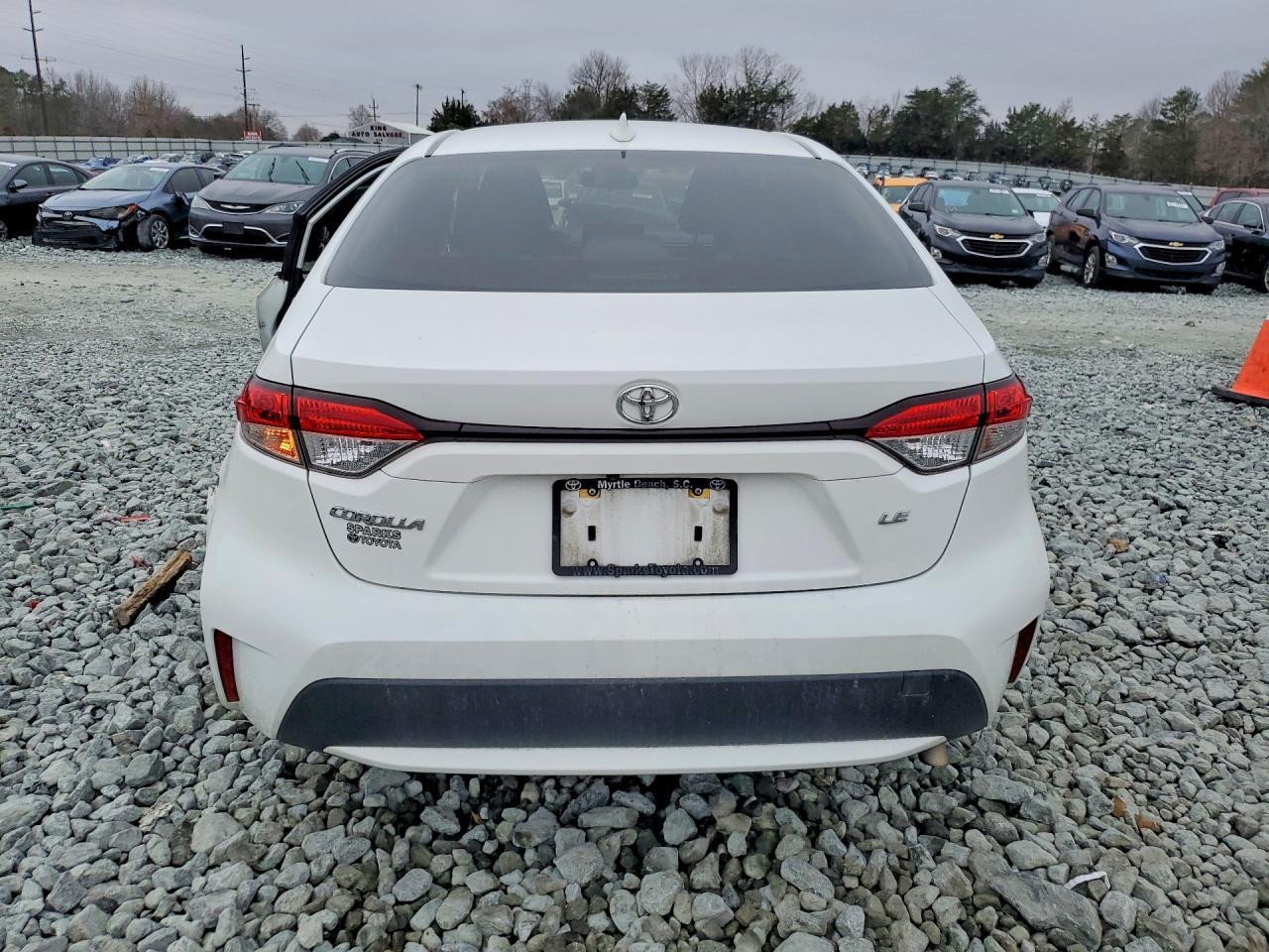 2021 Toyota Corolla Le - Image 6
