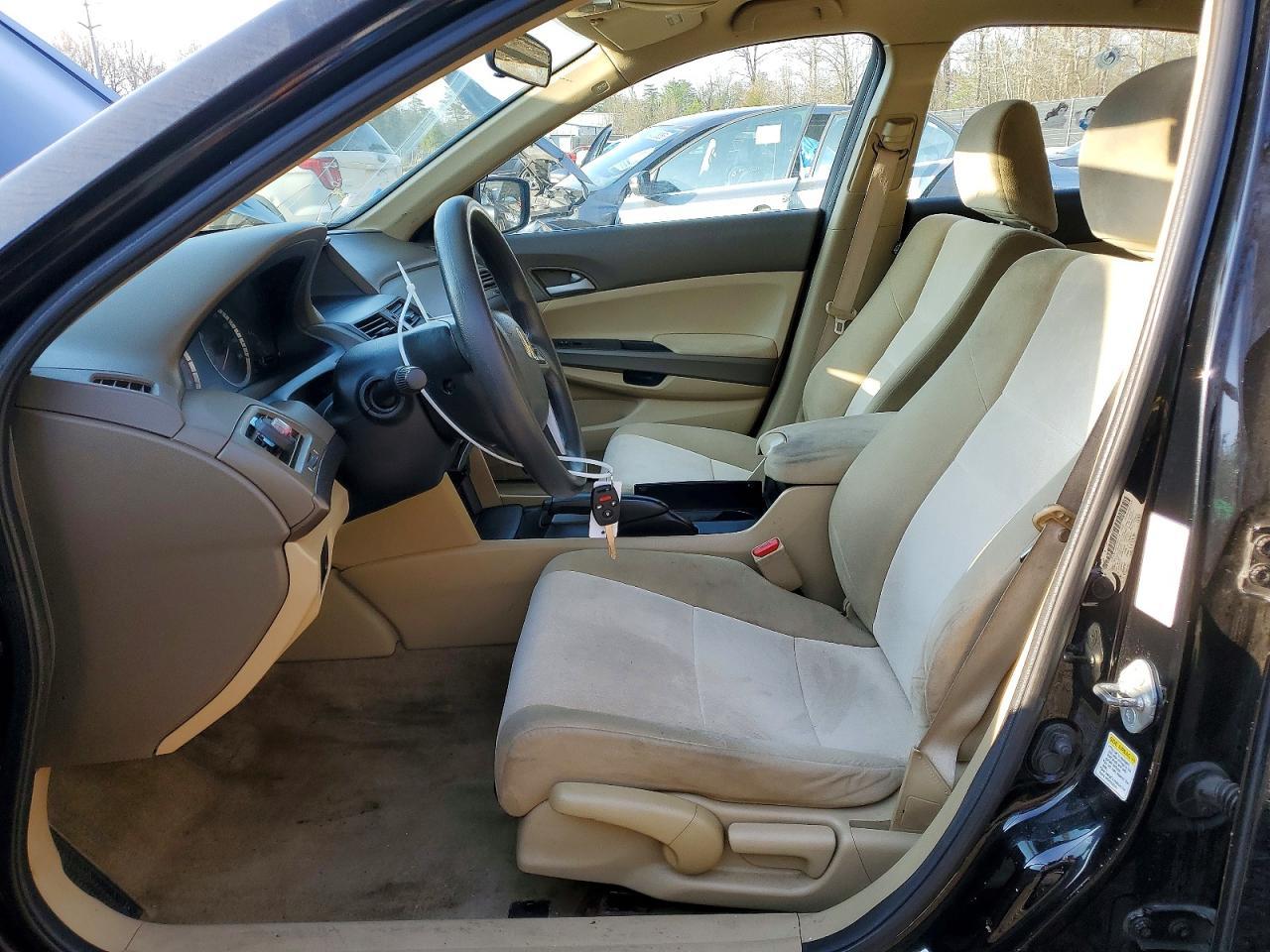 2010 Honda Accord Lx - Image 7