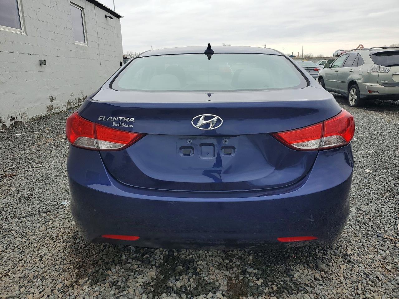 2013 Hyundai Elantra Gls - Image 6