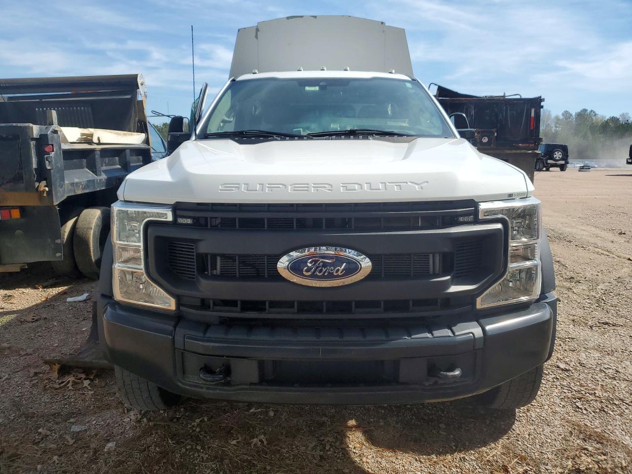 2022 Ford F550 Super Duty Utility / Service Truck - Image 5