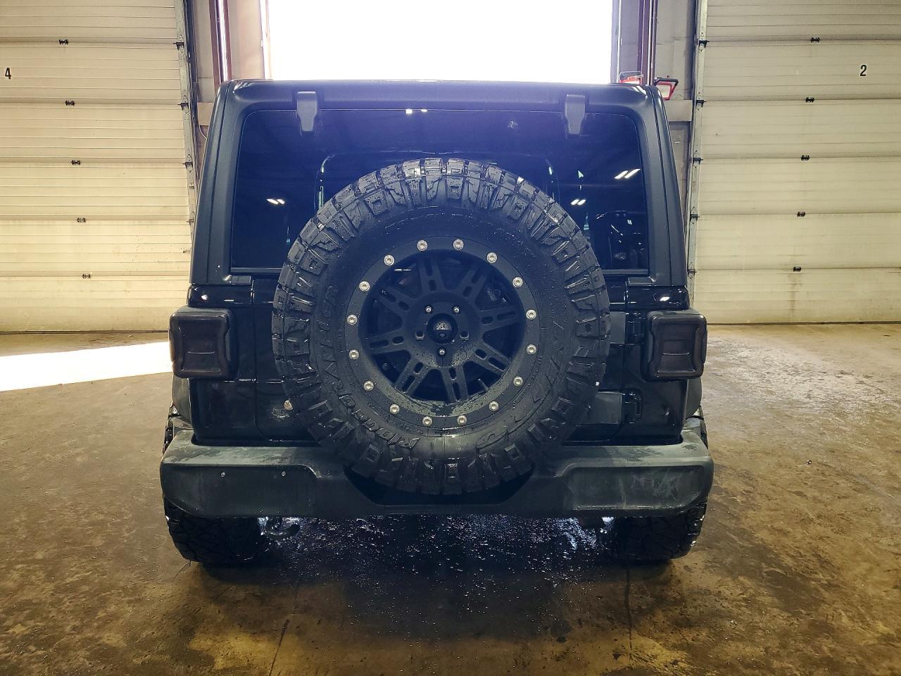 2018 Jeep Wrangler Unlimited Sport - Фото 6