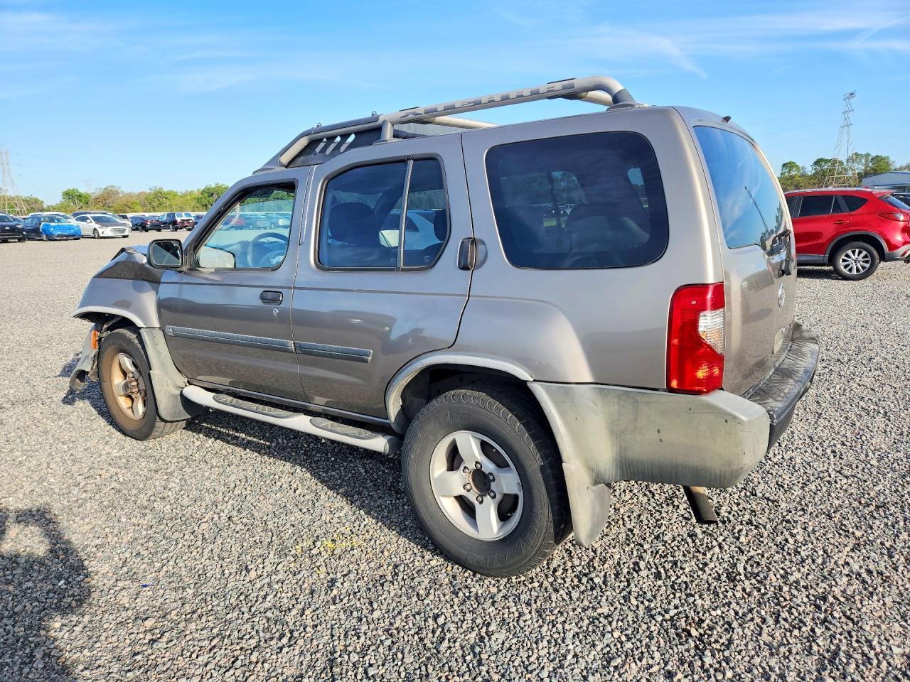 2004 Nissan Xterra Xe - Фото 2