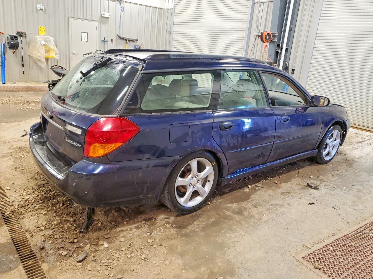 2006 Subaru Legacy 2.5I Limited - Image 3