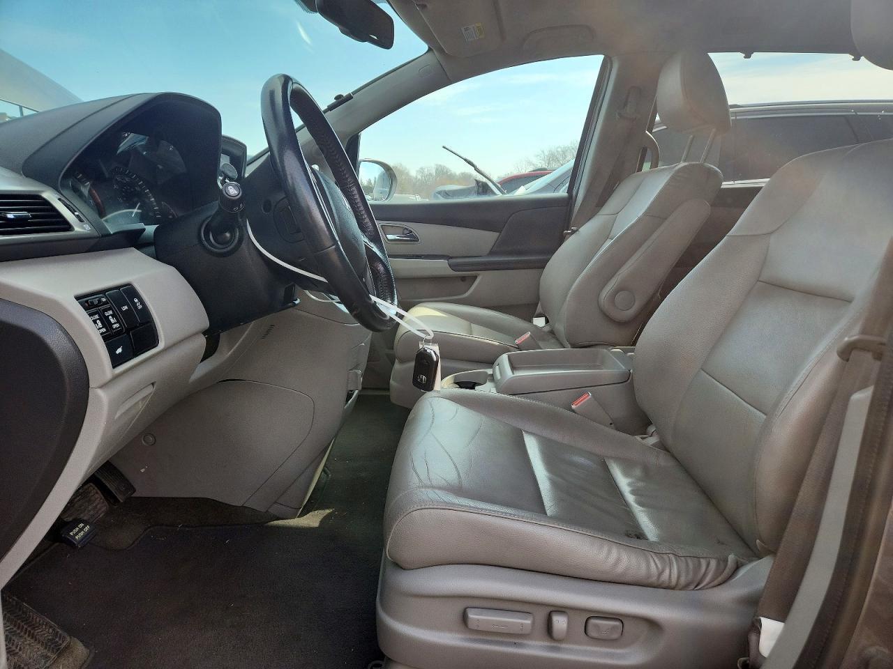 2015 Honda Odyssey Exl - Image 7
